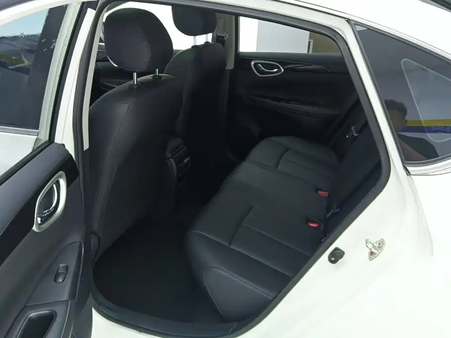 Nissan Sylphy — миниатюра 11
