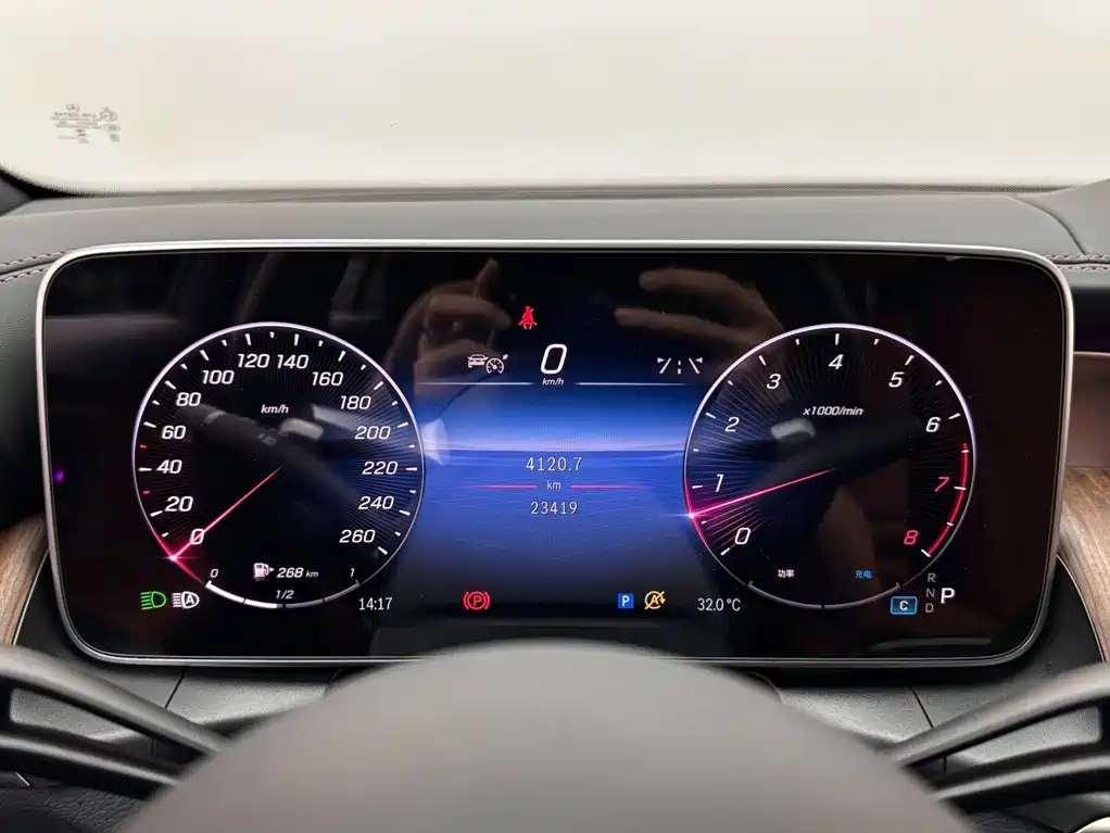 Mercedes-Benz GLC — миниатюра 14