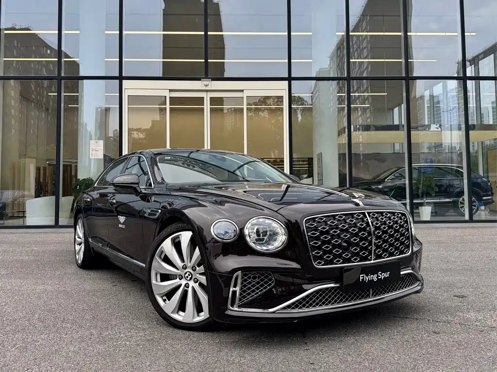 Bentley Flying Spur PHEV — миниатюра 2