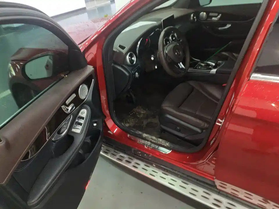 Mercedes-Benz GLC 2018 GLC 260 4MATIC Luxury
