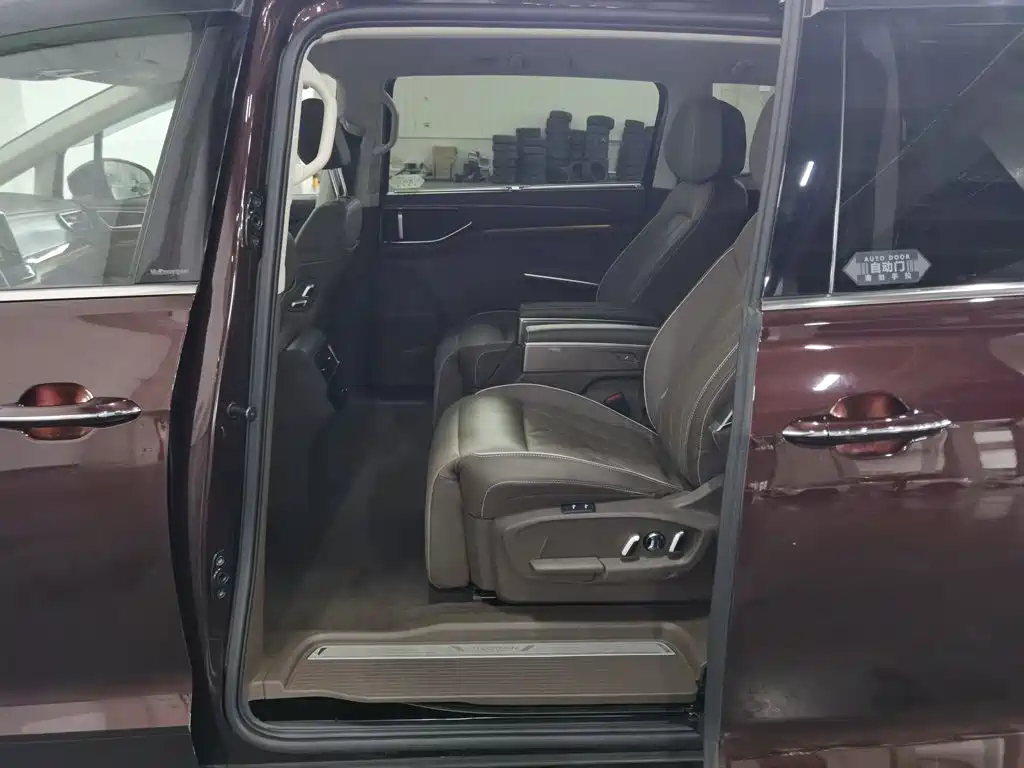 Volkswagen Viloran — миниатюра 15