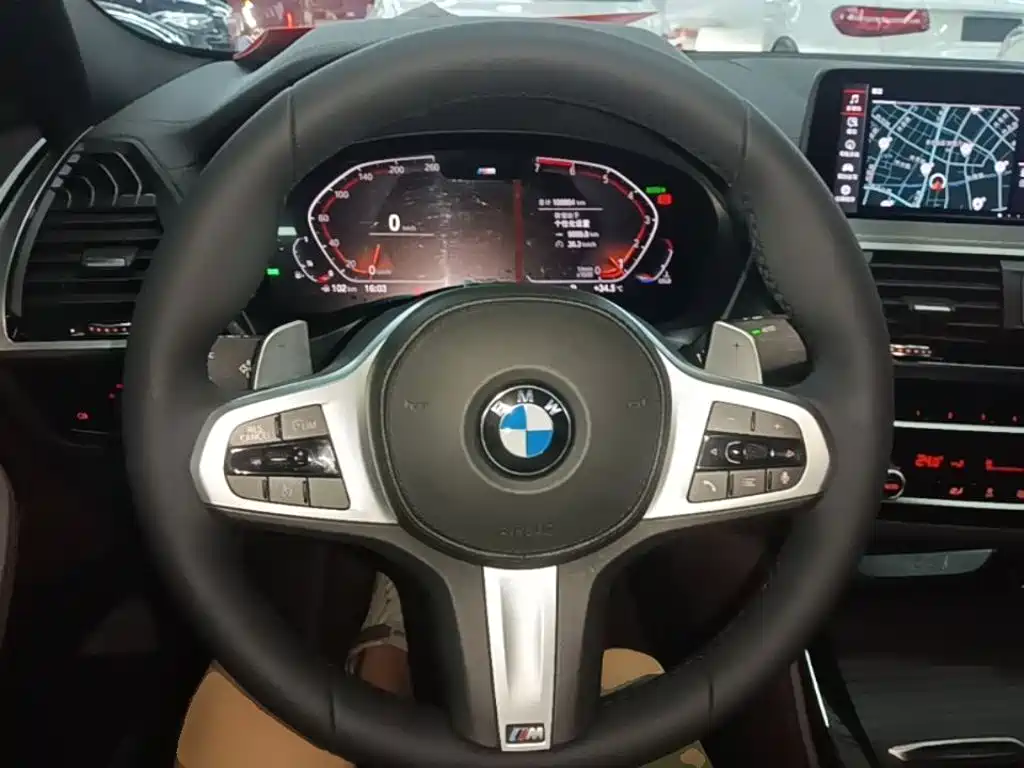 BMW X4 — миниатюра 11