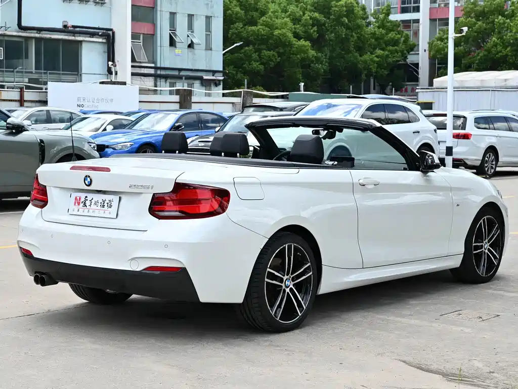 BMW 2 Series (Import) — миниатюра 4