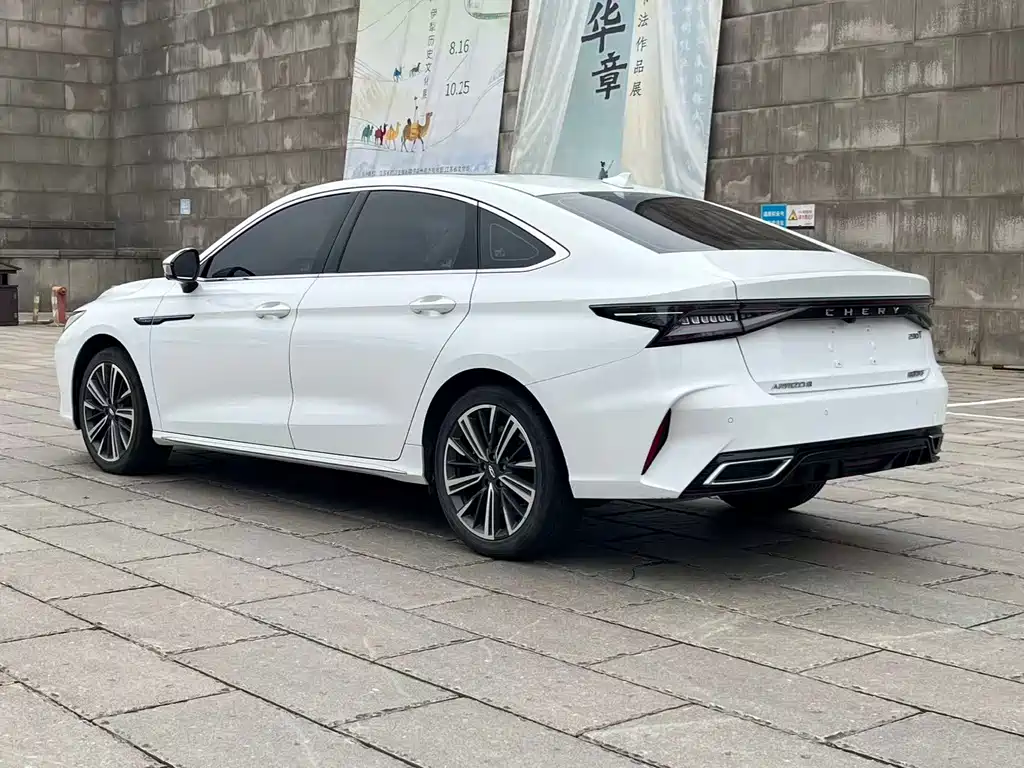 Chery Arrizo 8 — миниатюра 4
