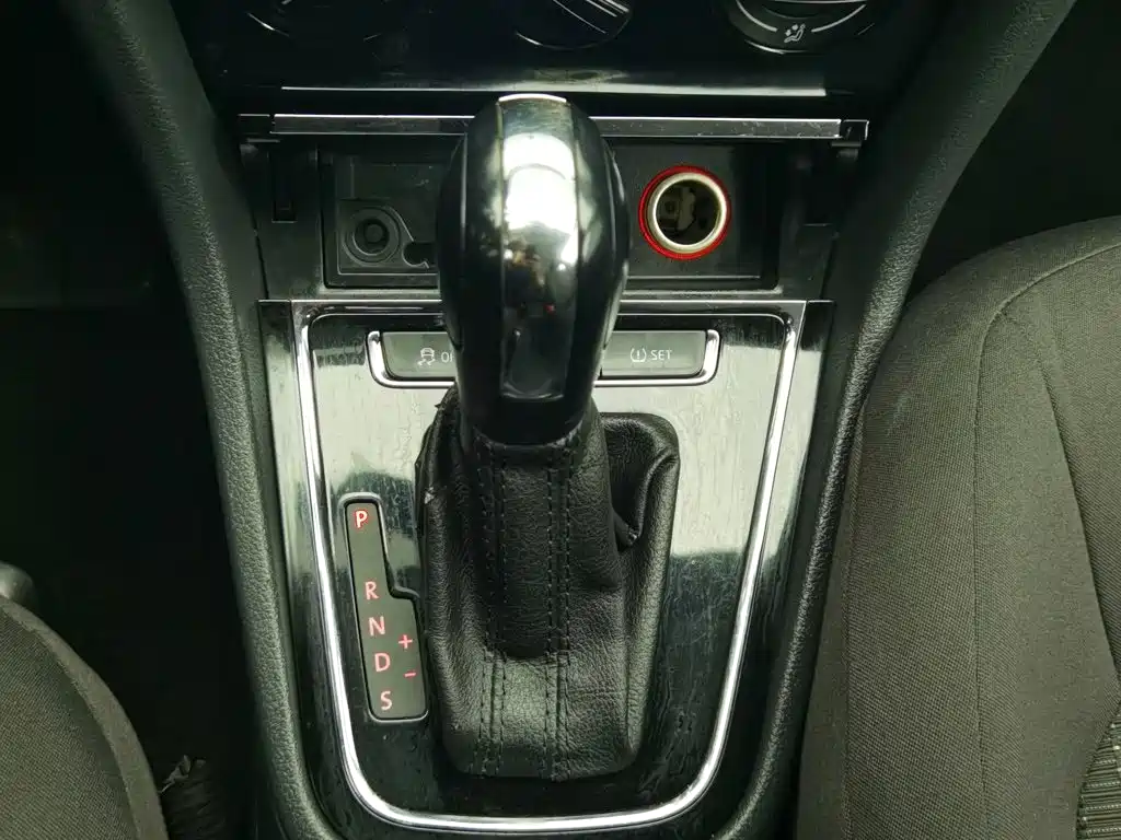 Volkswagen Bora — миниатюра 13