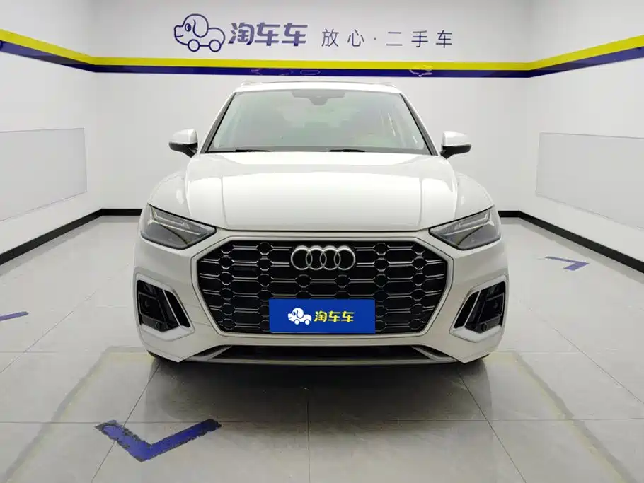 Audi Q5L — миниатюра 2