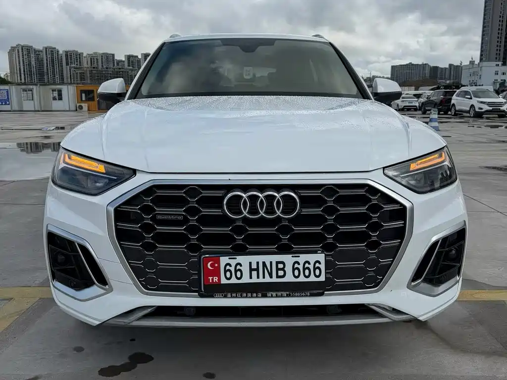 Audi Q5L — миниатюра 2
