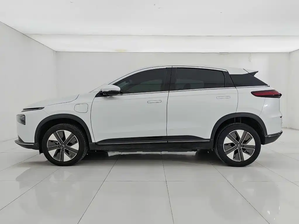 XPeng G3 — миниатюра 9