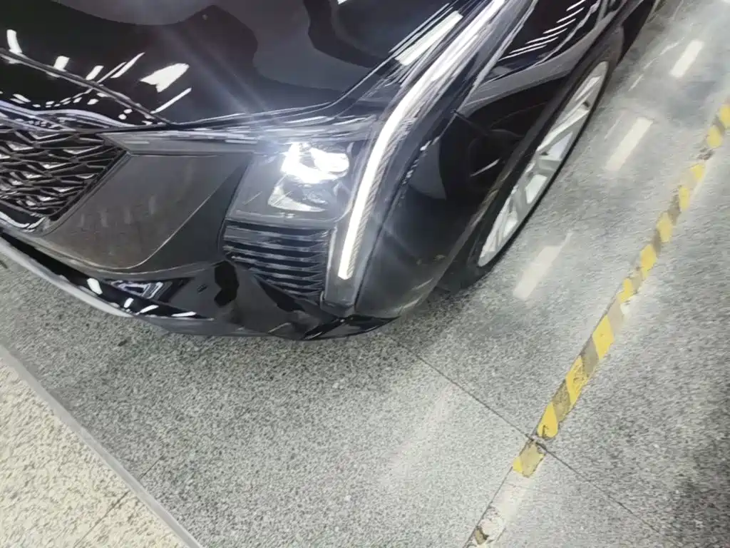 Cadillac CT5 — миниатюра 24