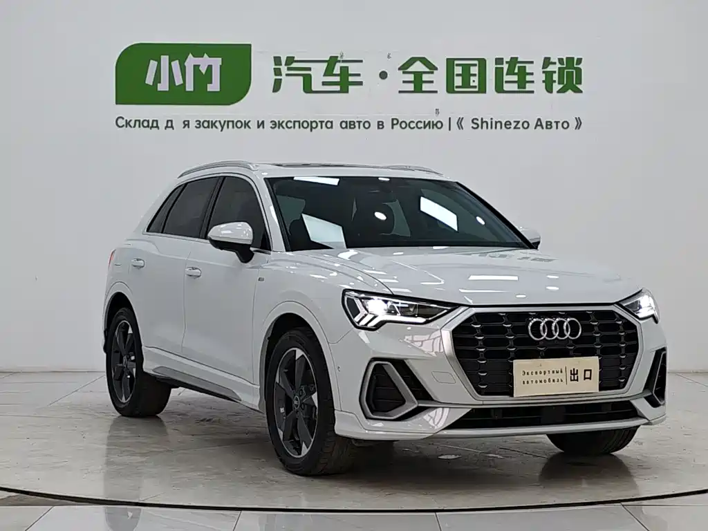 Audi Q3 2023 35 TFSI Fashion (1.4T)