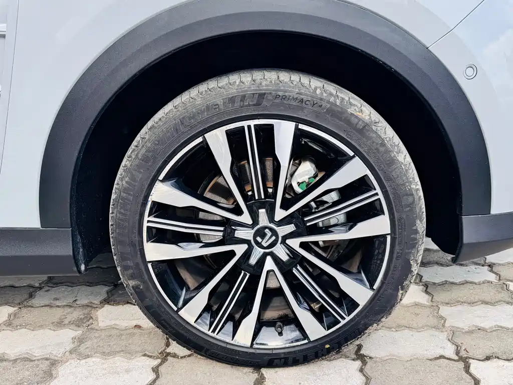 Roewe Feifan MARVEL R — миниатюра 25