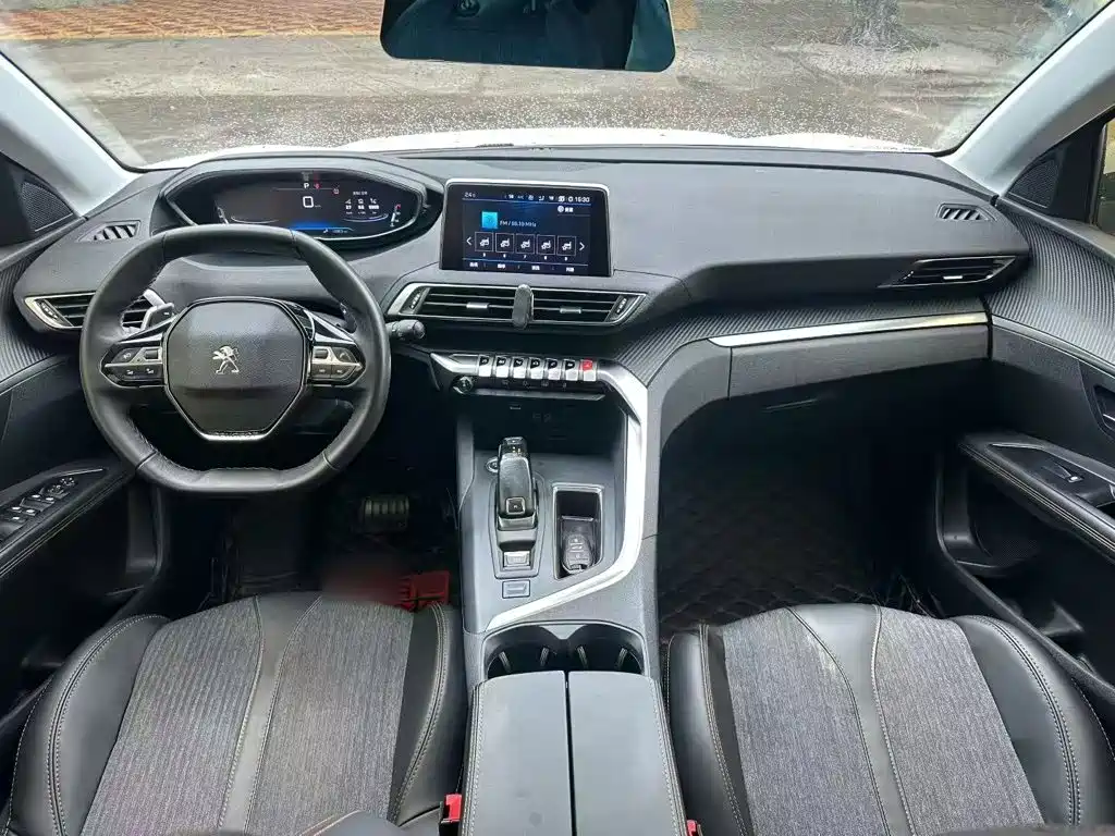 Peugeot 5008 — миниатюра 10