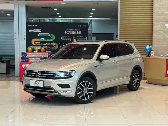 Volkswagen Tiguan L