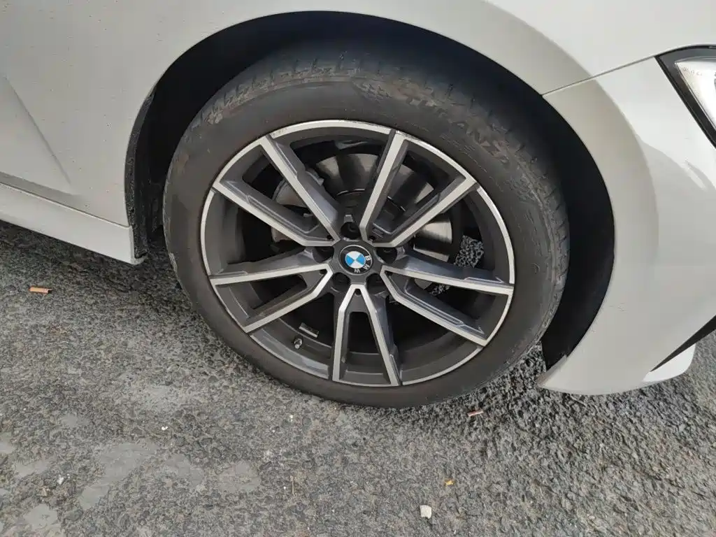 BMW 3 Series — миниатюра 26