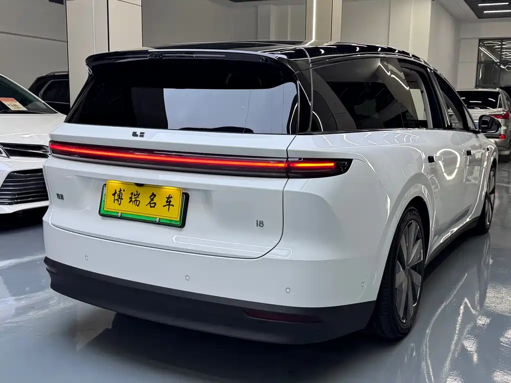 Li Auto Li i8 — миниатюра 16