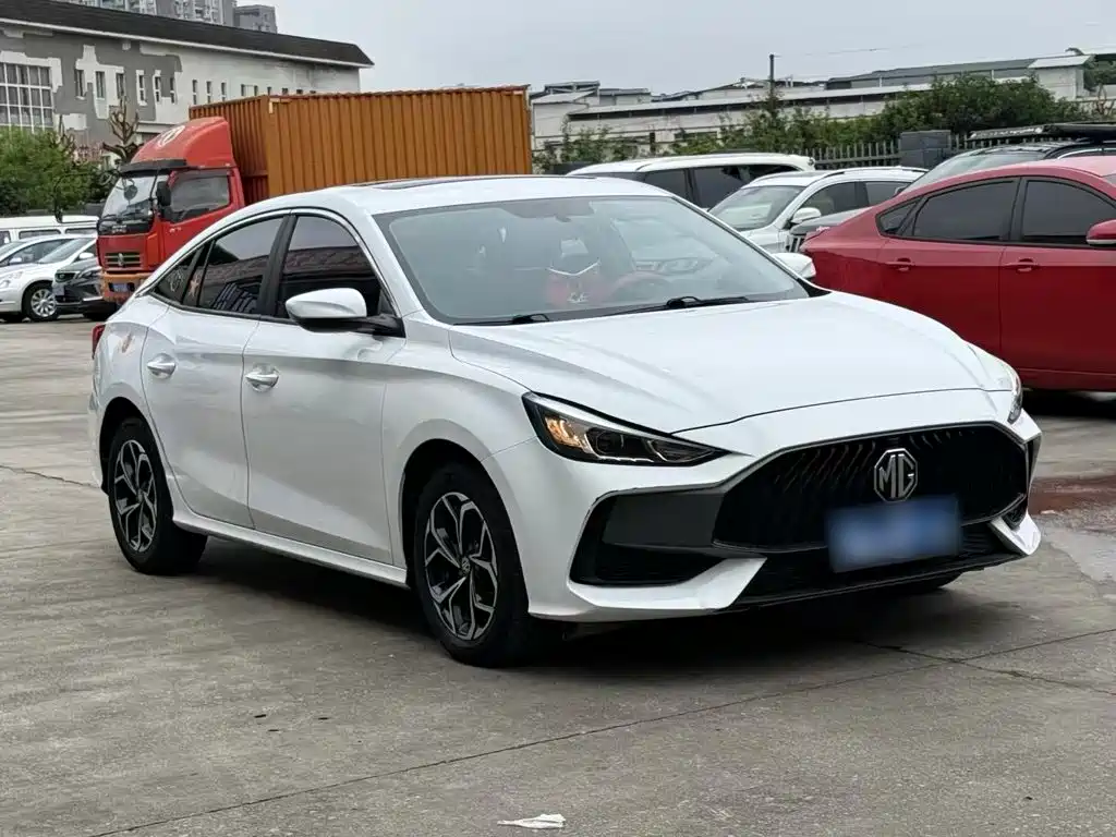 MG MG5 — миниатюра 24