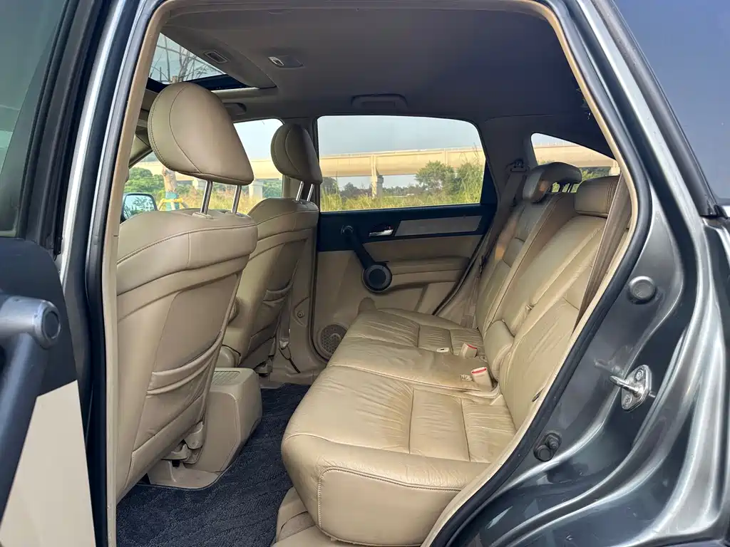 Honda CR-V — миниатюра 6