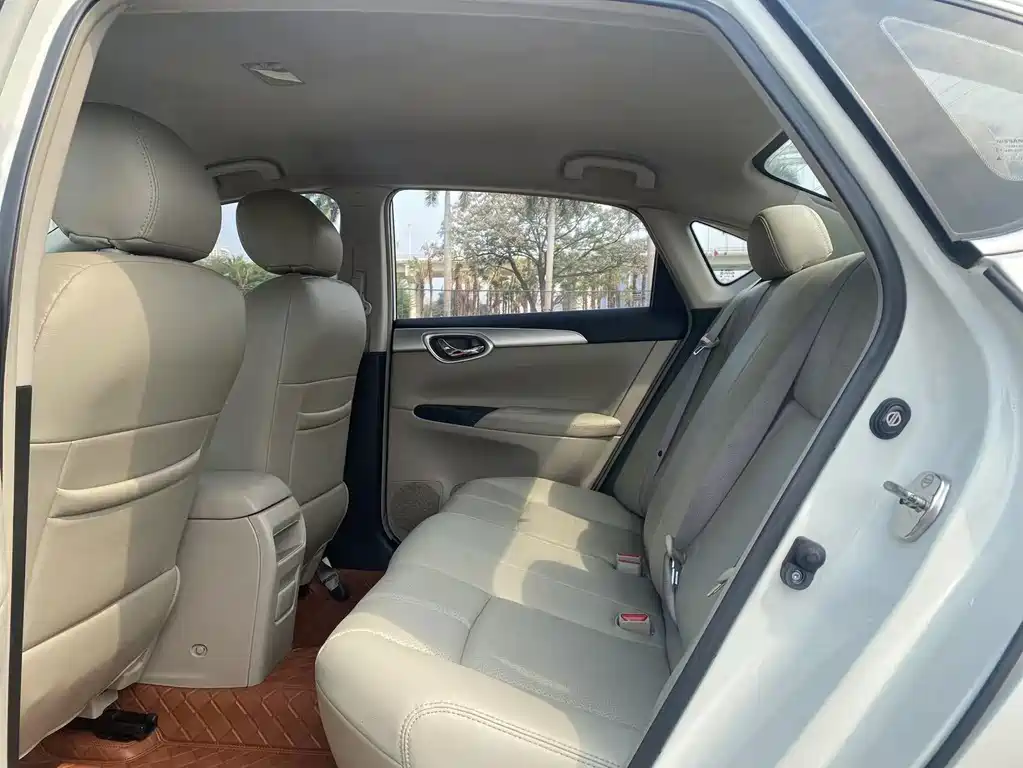 Nissan Sylphy — миниатюра 7