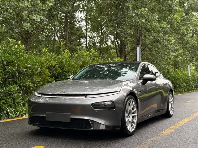 2021 Xpeng P7