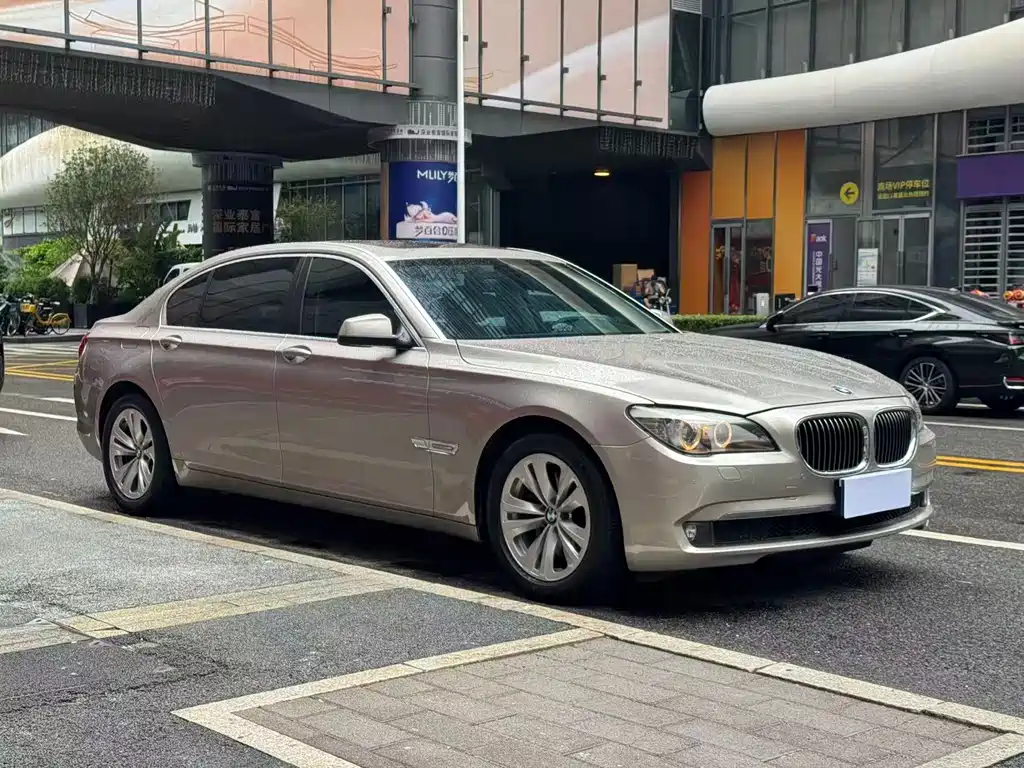BMW 7 Series 7 2009 730Li Lead