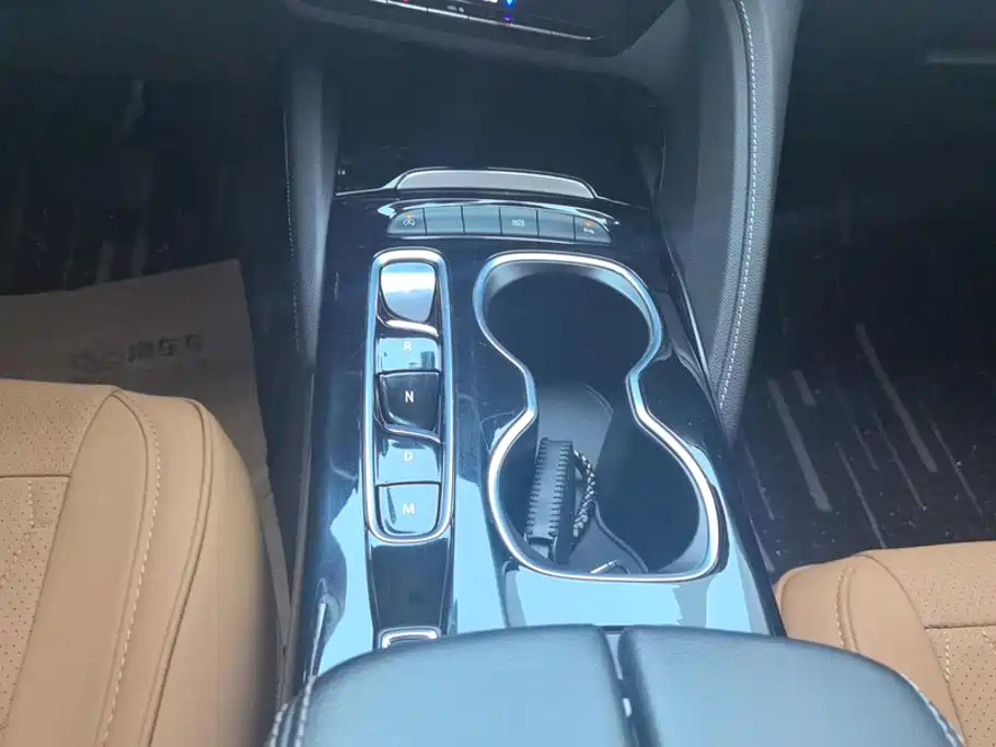 Buick Envision S — миниатюра 16