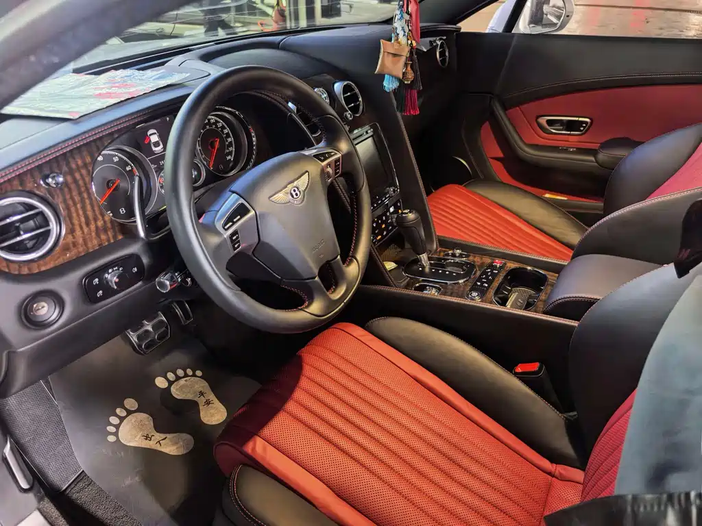 Bentley Continental — миниатюра 7
