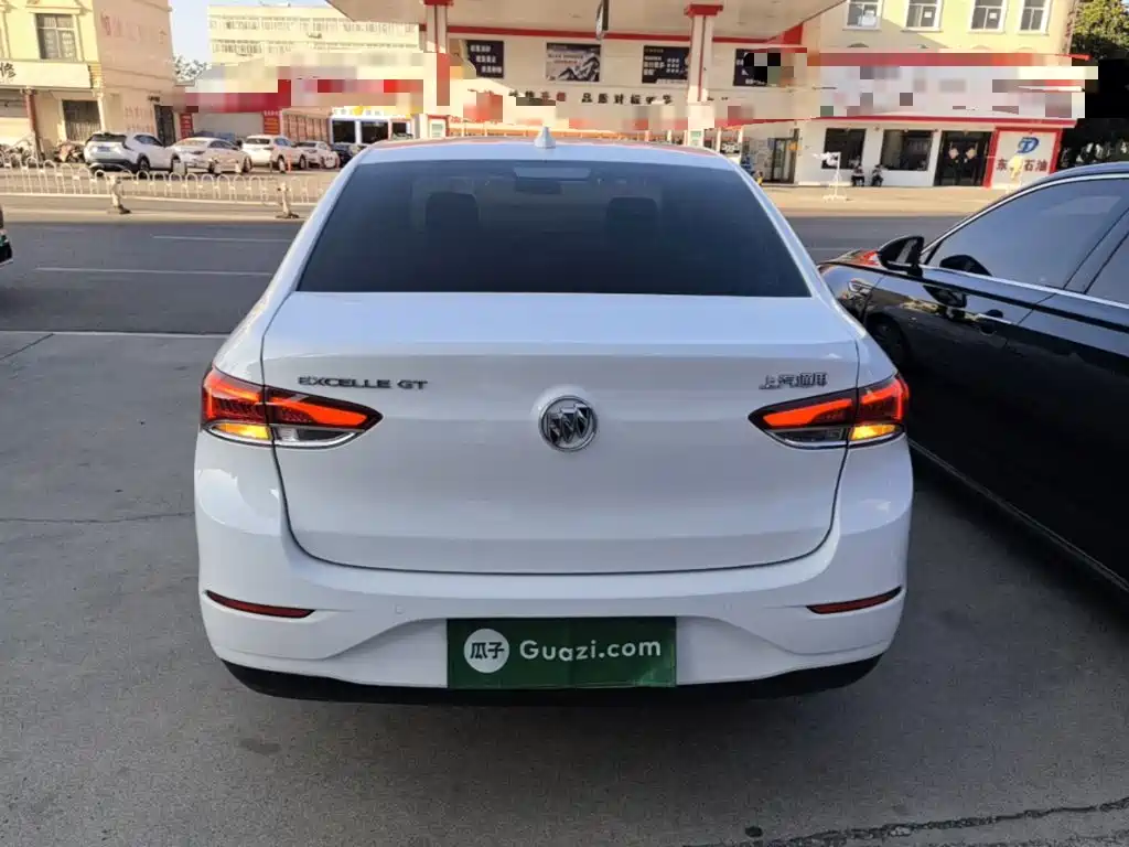 Buick Excelle — миниатюра 6