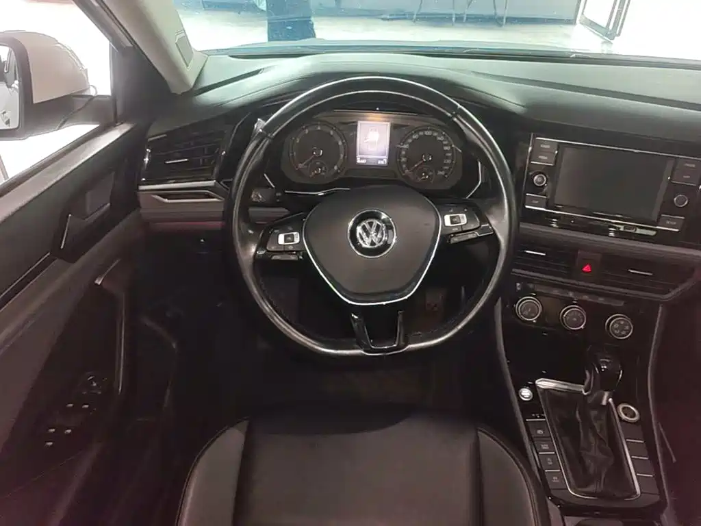 Volkswagen Sagitar — миниатюра 11