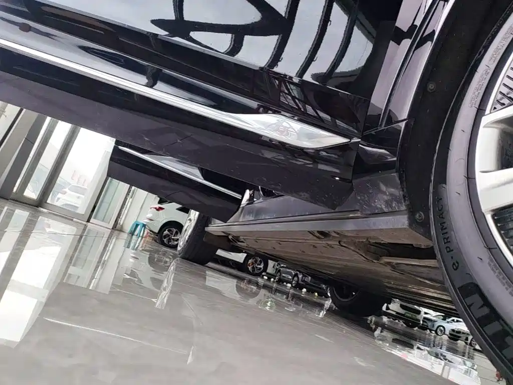 Cadillac IQ — миниатюра 21