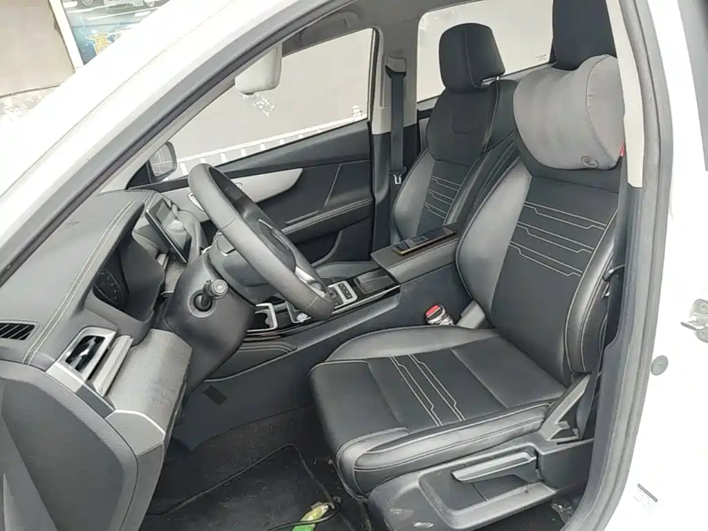 BYD Qin — миниатюра 15