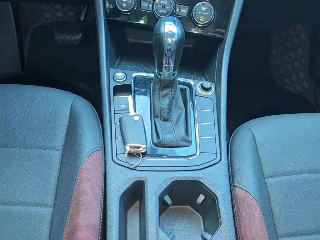 Volkswagen Bora — миниатюра 14