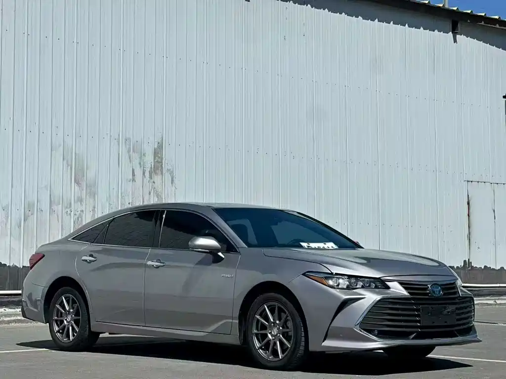 Toyota Avalon — миниатюра 3