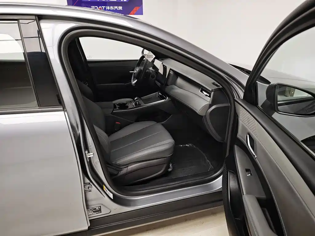 BYD Qin PLUS — миниатюра 10