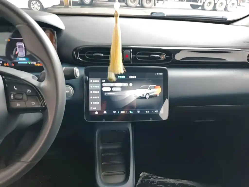 Leapmotor Leapmotor T03 — миниатюра 13