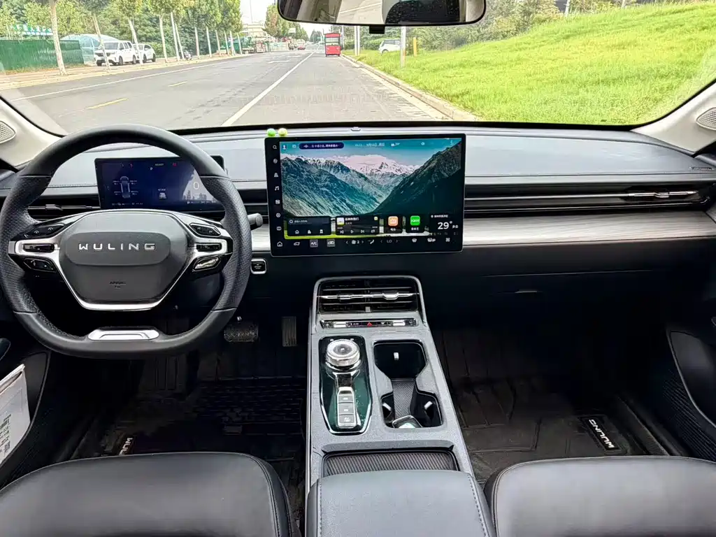 Wuling Xingguang — миниатюра 6