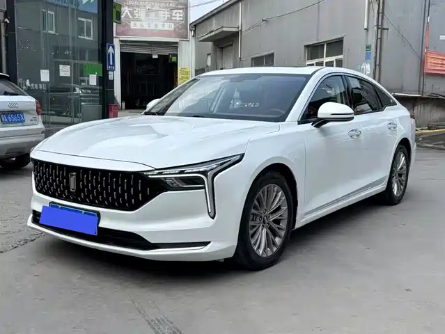 2024 Bestune B70