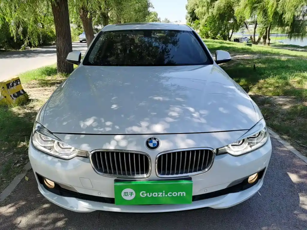 BMW 3 Series — миниатюра 3