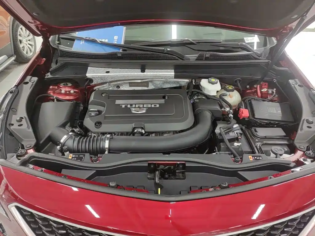 Cadillac XT4 — миниатюра 20