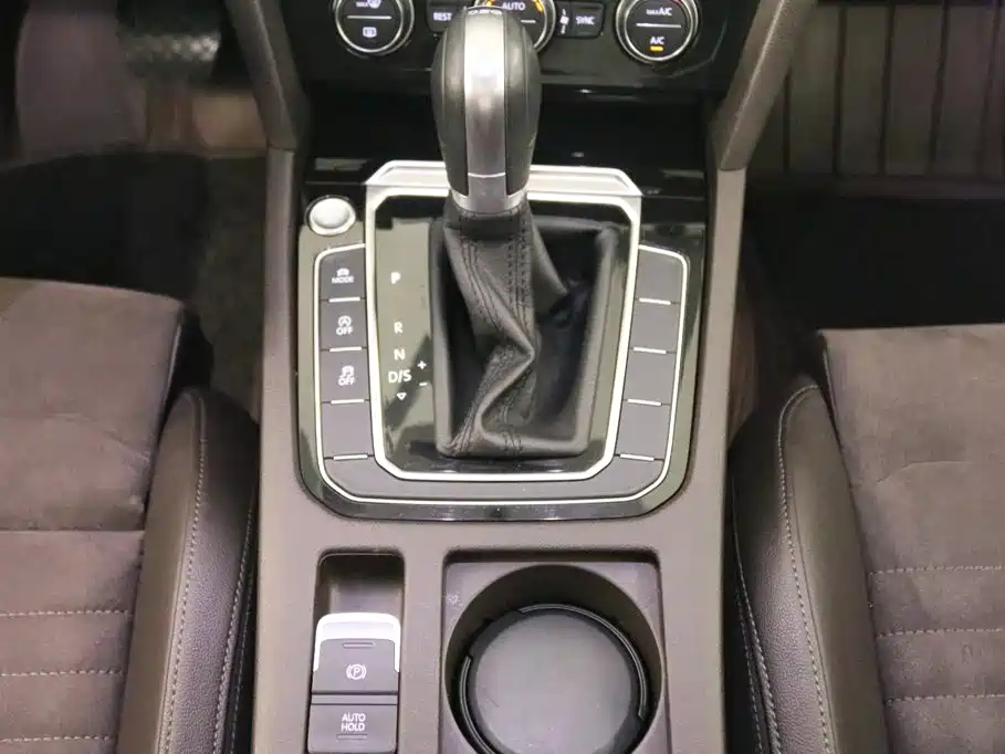 Volkswagen Viloran — миниатюра 9