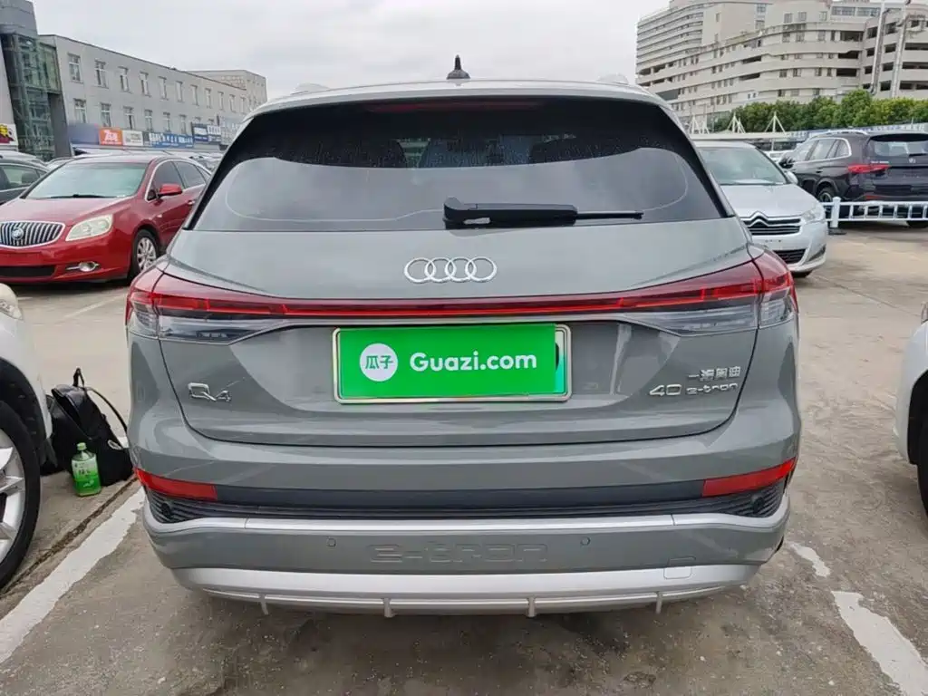 Audi Q4 e-tron — миниатюра 6