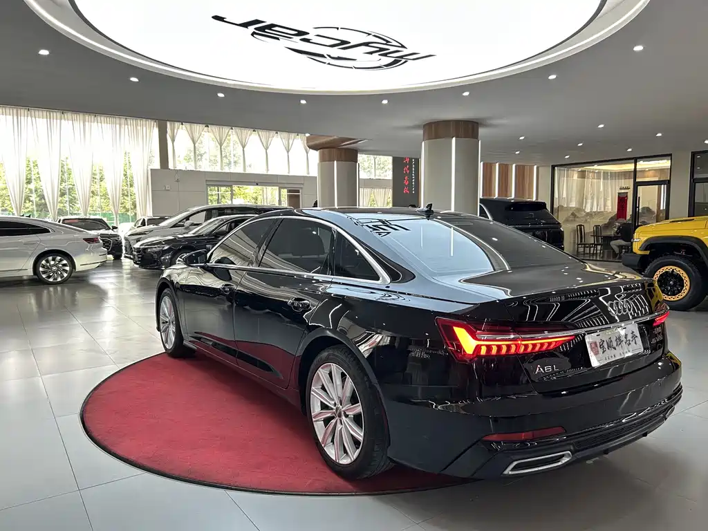 Audi A6L — миниатюра 7