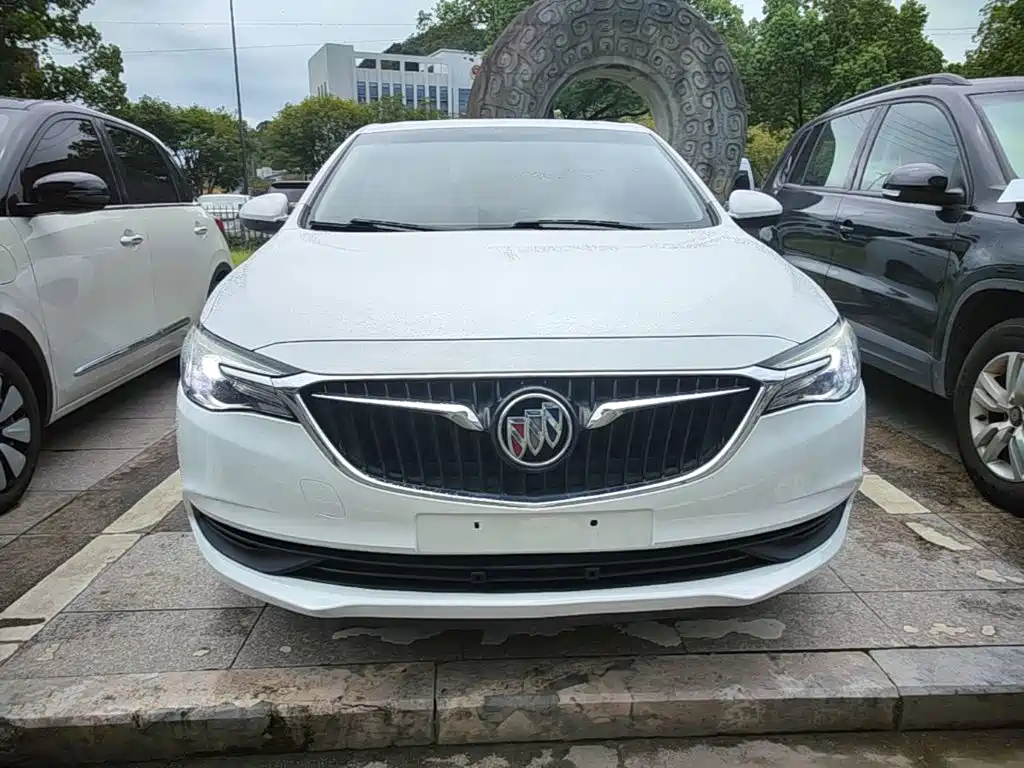Buick Excelle — миниатюра 3