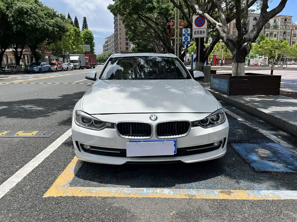 BMW 3 Series — миниатюра 3
