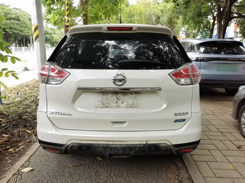 Nissan X-Trail — миниатюра 6