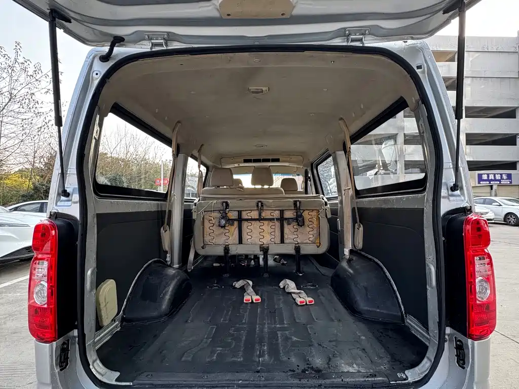 CHANGAN CHANGAN RUIXING M90