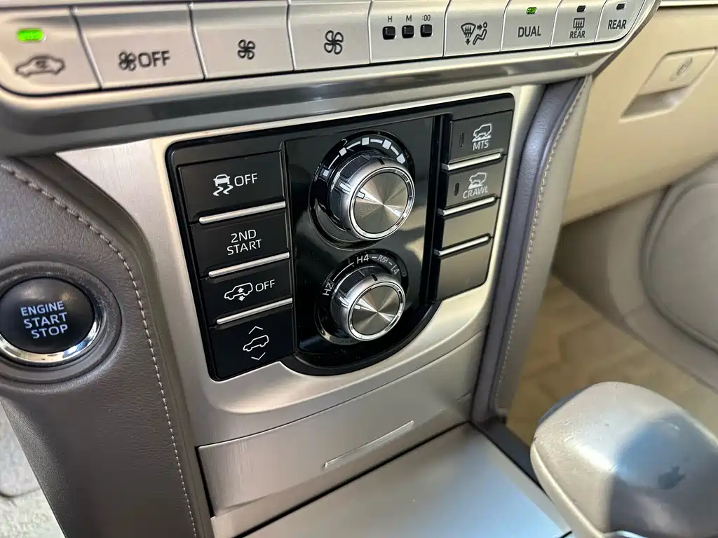 Toyota Prado — миниатюра 8