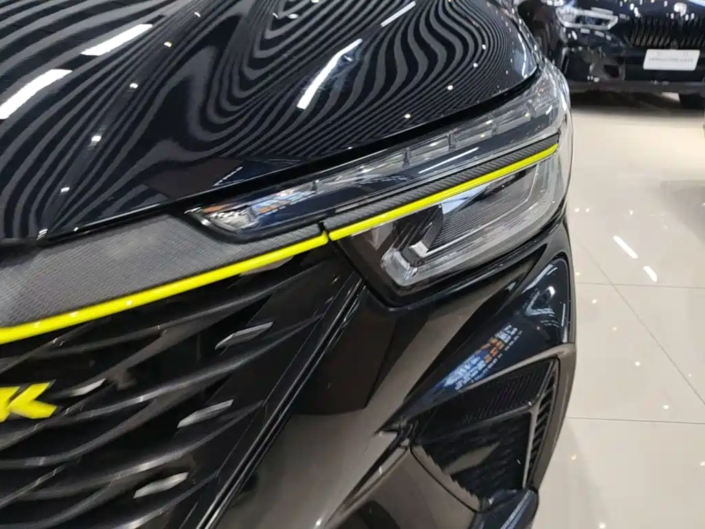 Roewe RX5 — миниатюра 24
