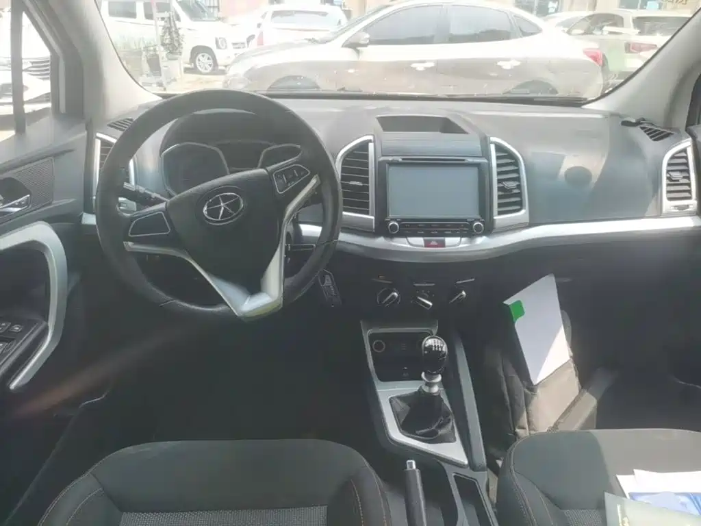 JAC S3 2016 1.5L MT Luxury