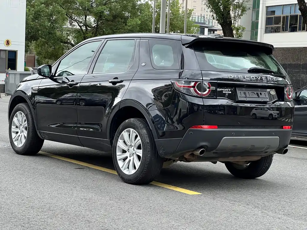 Land Rover Discovery Sport — миниатюра 26