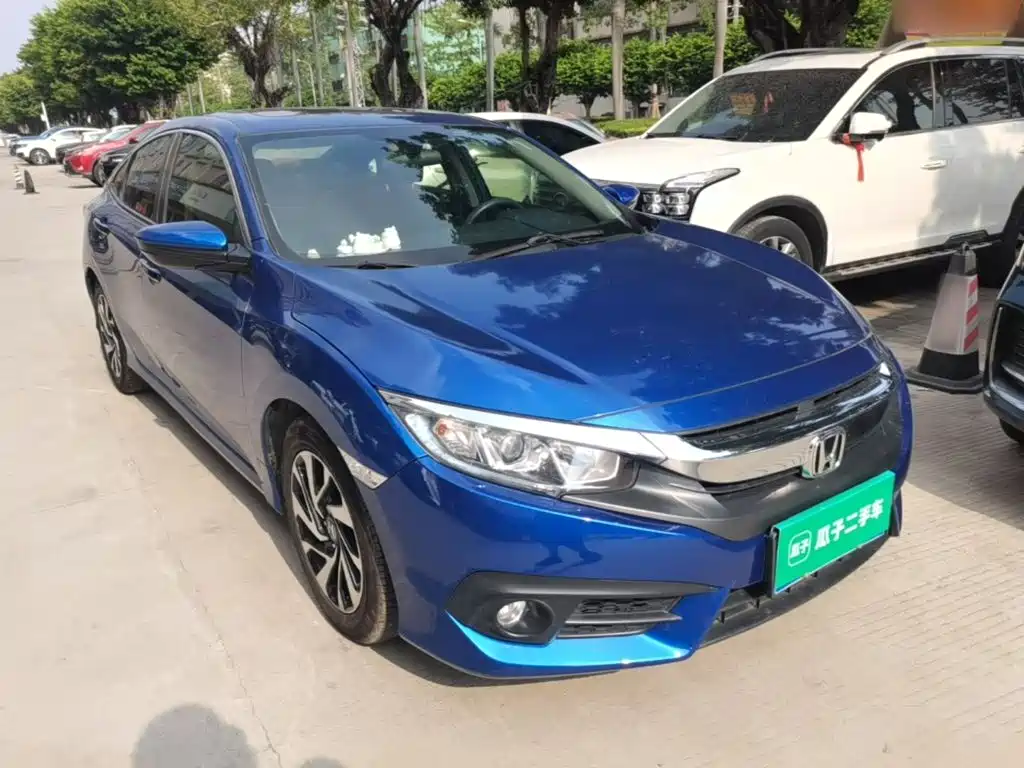 Honda Civic — миниатюра 4